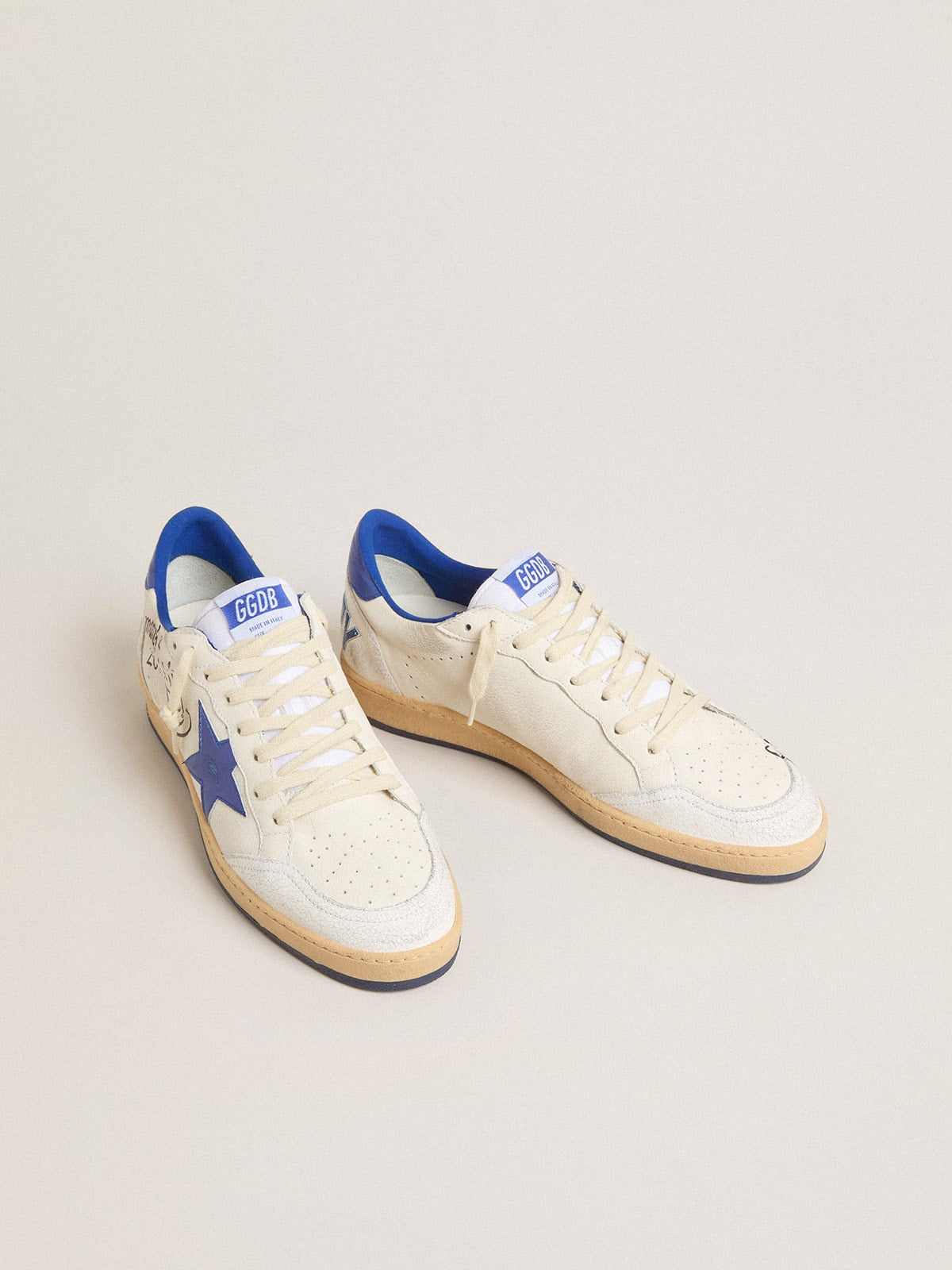 Women's Ball Star Wishes in white nappa leather with bright blue star and heel tab| Golden Goose