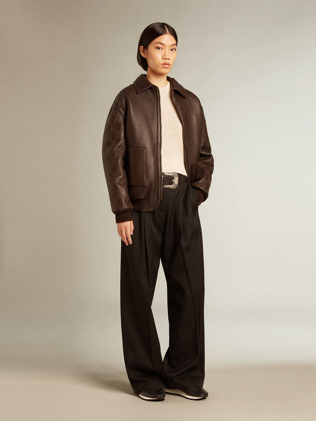 Cropped round-neck sweater in beige wool with all-over crystals| Golden Goose