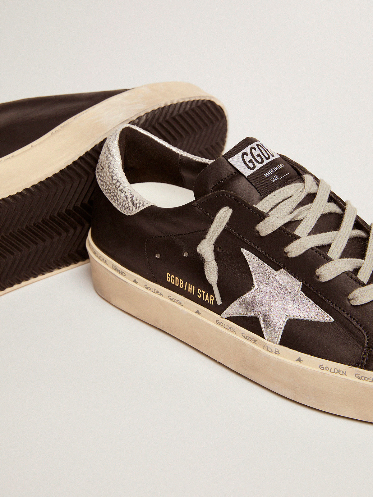 Women's Hi Star in black leather with silver laminated leather star| Golden Goose