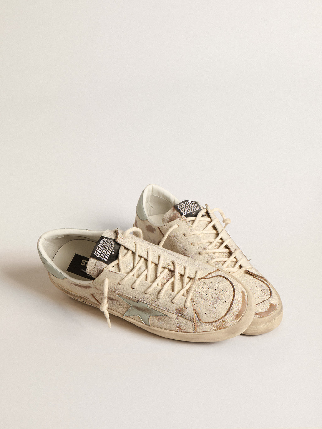 Stardan LTD with aqua-green nappa leather star and heel tab| Golden Goose