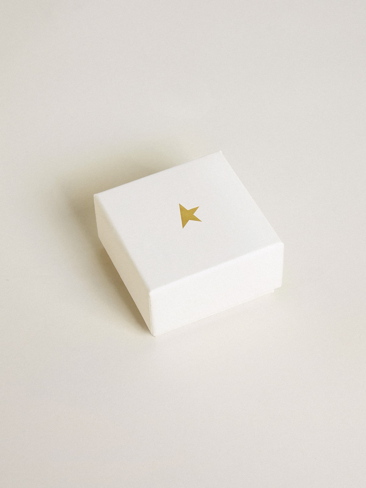 Letter H charm in gold-colored brass with crystals| Golden Goose