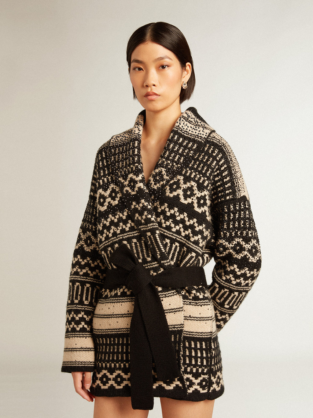 Women's cardigan in ecru wool with jacquard design and belt| Golden Goose