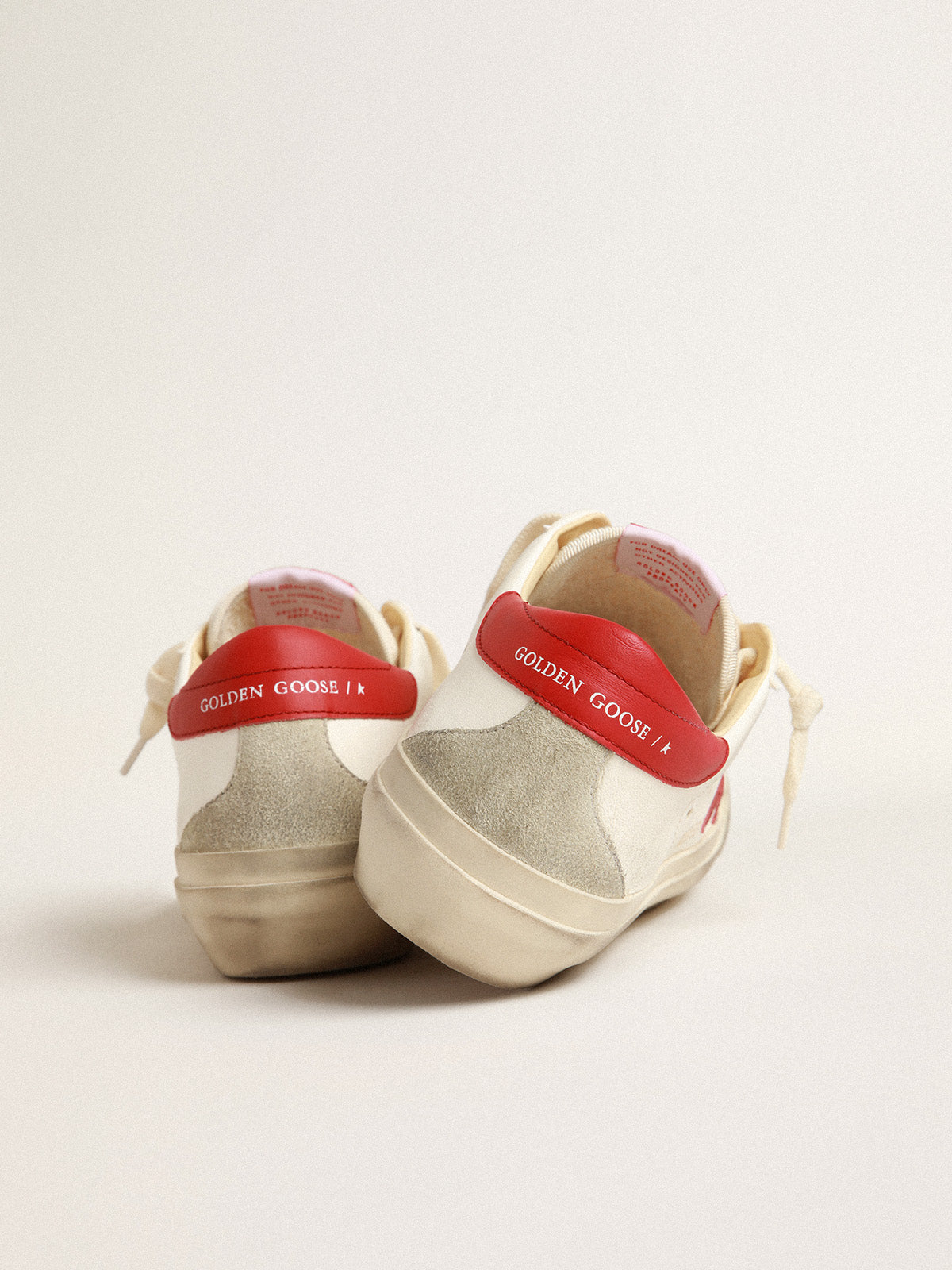 Women's Super-Star LTD in nappa with red star and heel tab| Golden Goose