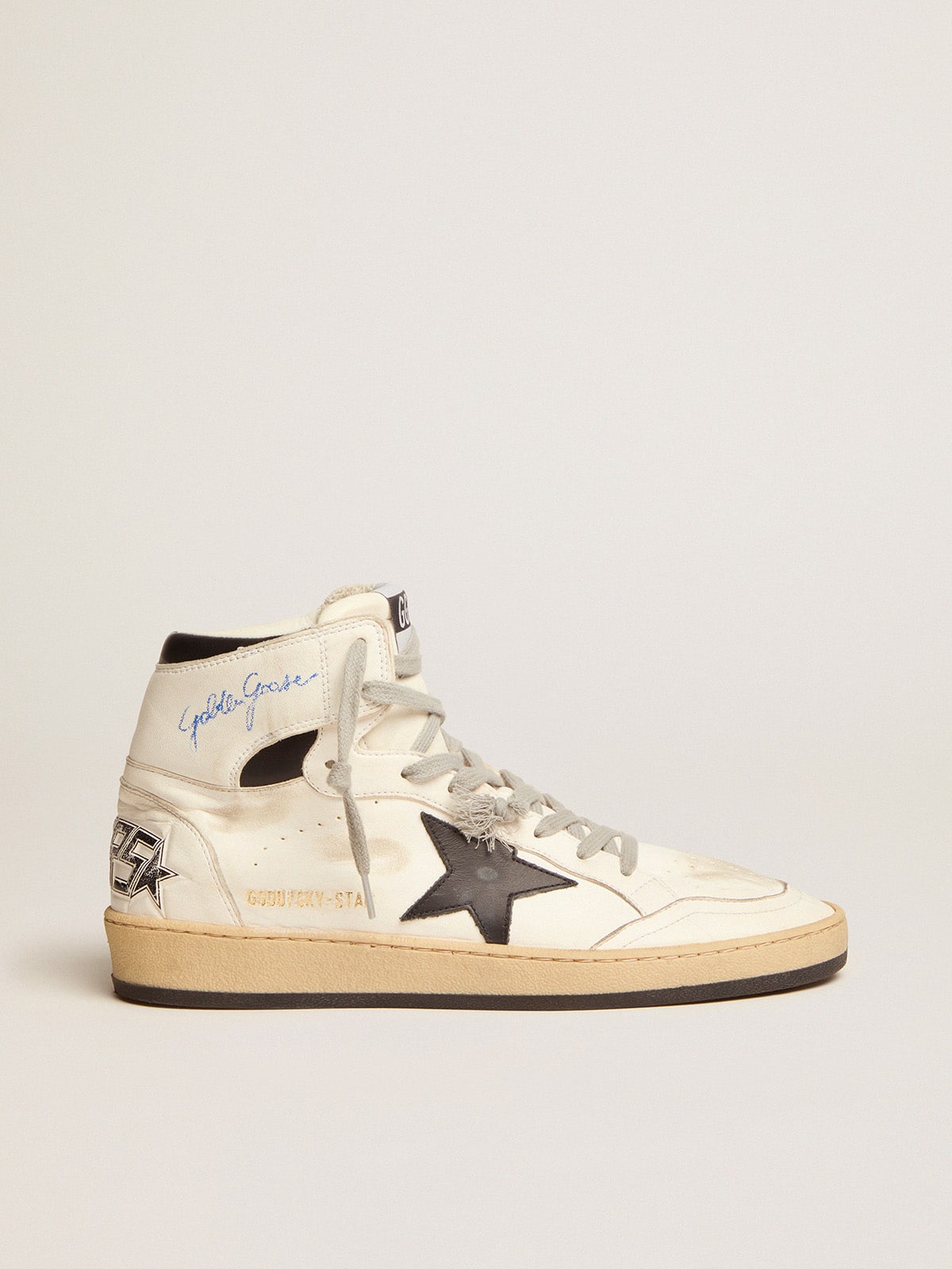 Women's Sky-Star with signature on the ankle and black inserts| Golden Goose