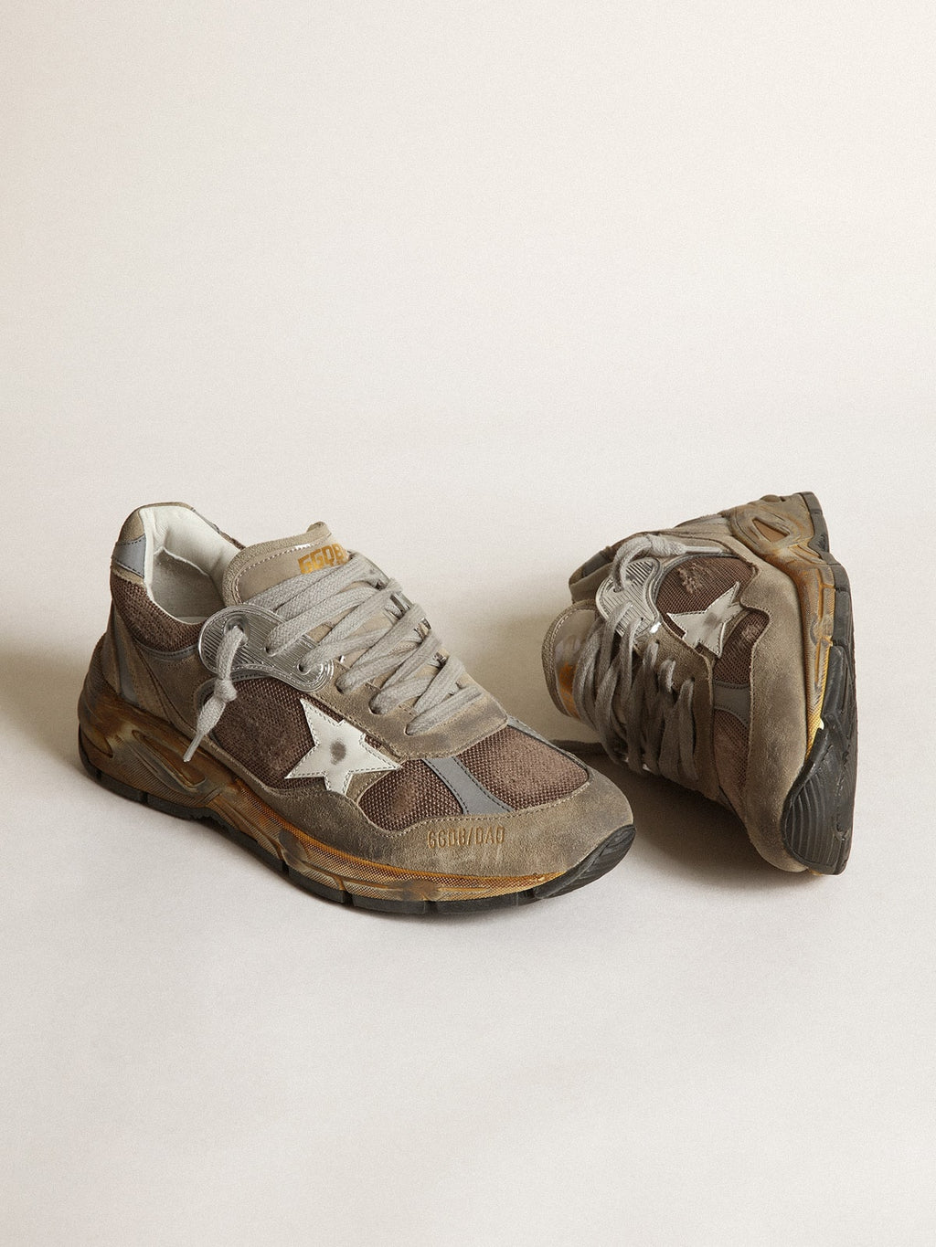 Men's Dad-Star in dove gray mesh and suede| Golden Goose
