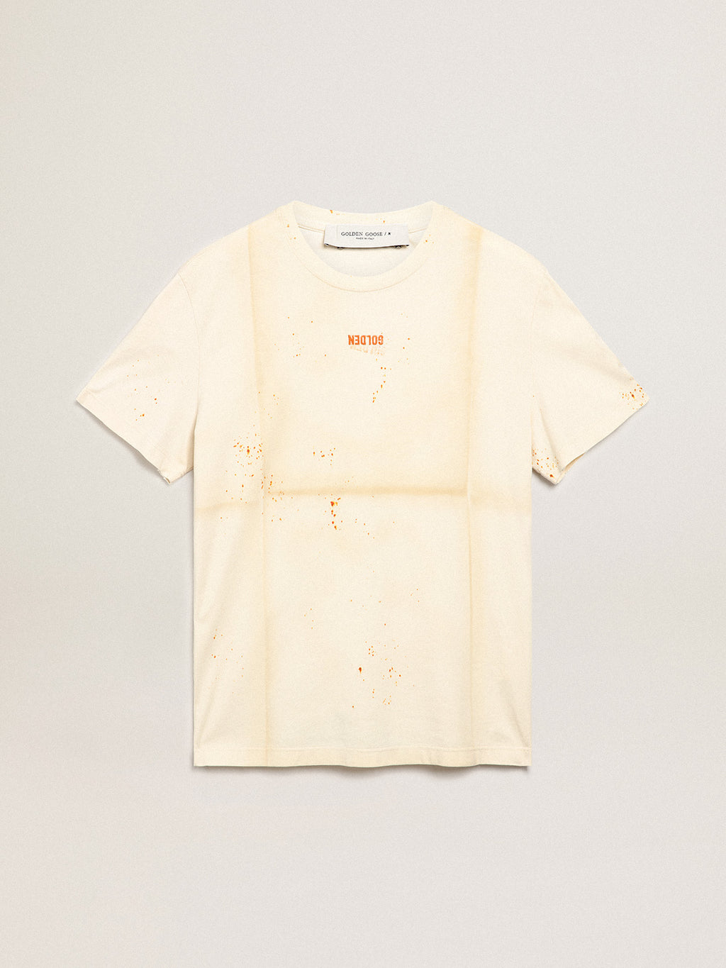 Men's bone white T-shirt with lettering and distressed details| Golden Goose