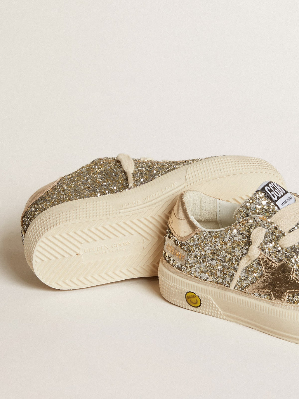 May Junior in platinum glitter with metallic leather star and heel tab| Golden Goose