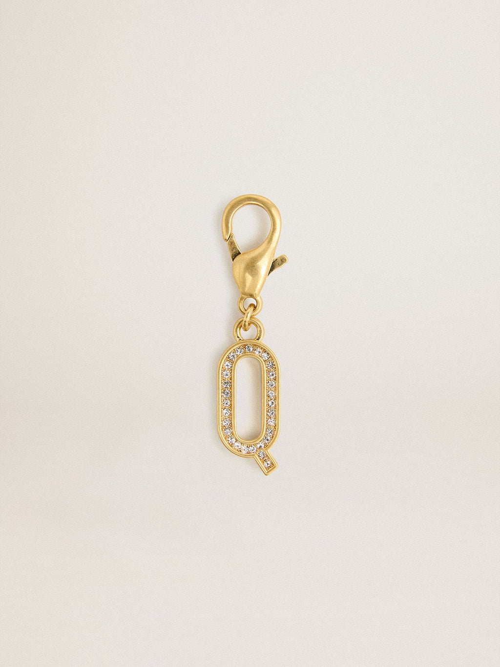 Letter Q charm in gold-colored brass with crystals| Golden Goose